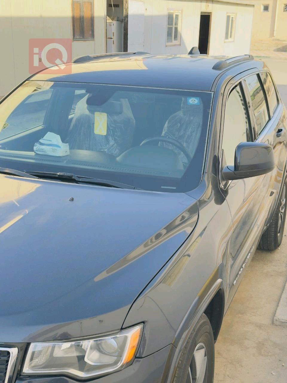 جيب جراند شيروكي